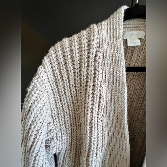Beige woven sweater - Picture 3 of 5